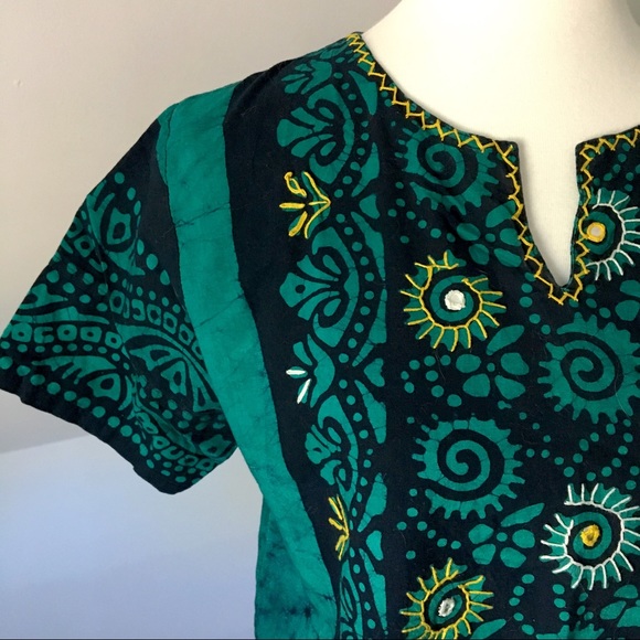 Short Sleeve Tribal Raw Edge Crop (handmade, nwot) - Picture 4 of 10